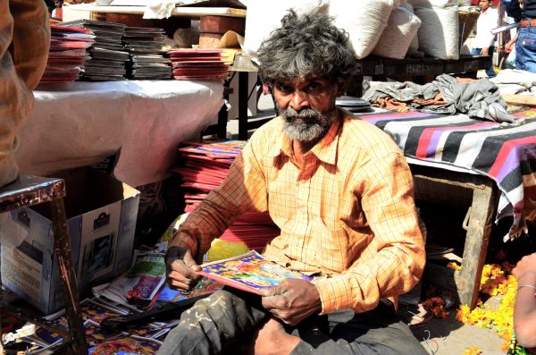 Life in Delhi - jobs depend on the festivals 