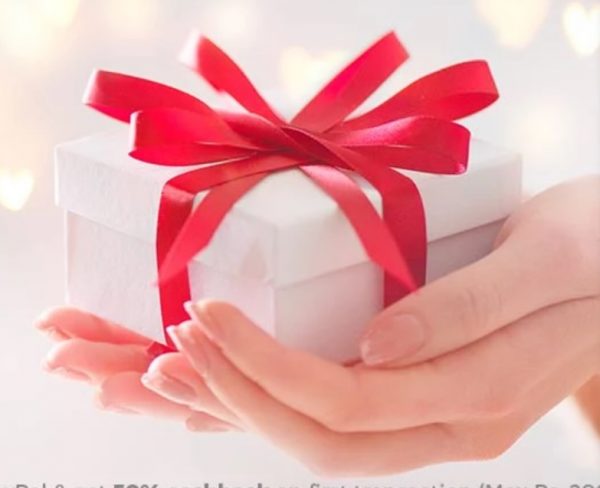 Gifting is an art that needs to be handled by experts