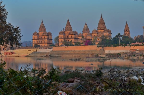 Orchha_the chhatris as reflections in the morning light