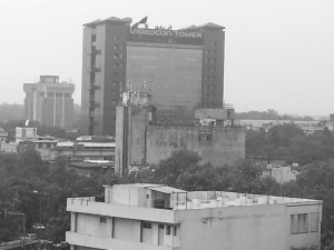 Distant Videocon Tower ZOOMED_Samsung Galaxy S3