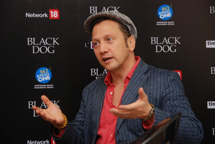 DSC_0048_Rob Schneider_Black Dog_complex yet delicate aroma of sherry and vanillic sweetness with whispers of soft peatiness in the background 