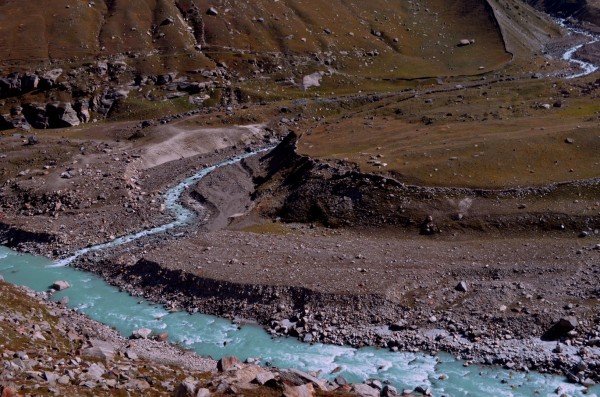 Journey to Kaza - The terrain... changes its looks with every mile...