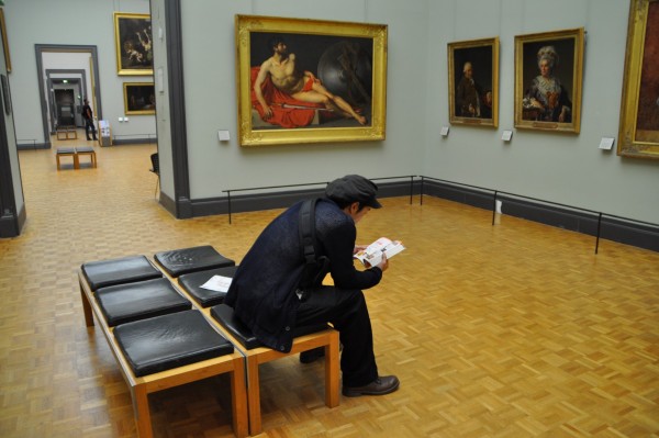 Furniture commands an easy flow of movement as is evedent in this picture that I clicked inside The Louvre, Paris