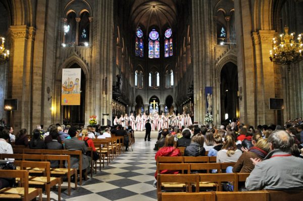 Main hall. Notre-Dame cathedral. Paris. 2014