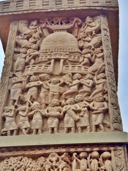 Sanchi_Foreign devotees and musicians on the Northern Gateway of Stupa