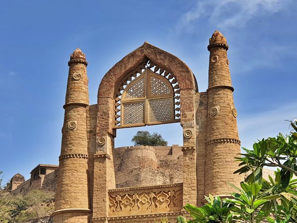 Chanderi - Badal mahal gate and its intricate work